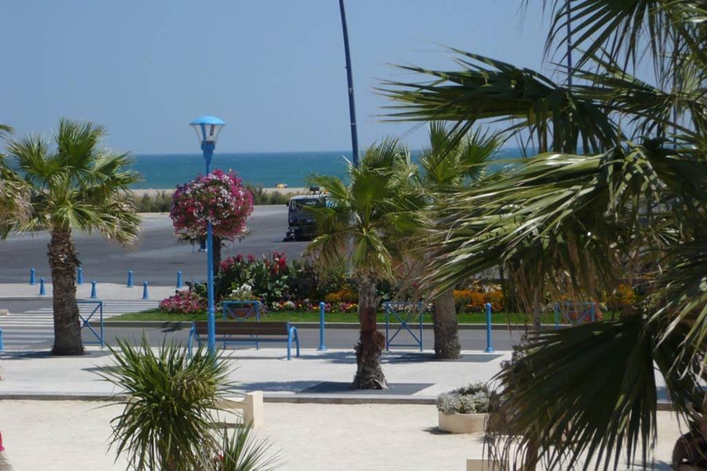 Cros Mer Et Piscine Saint-Pierre-la-Mer  エクステリア 写真